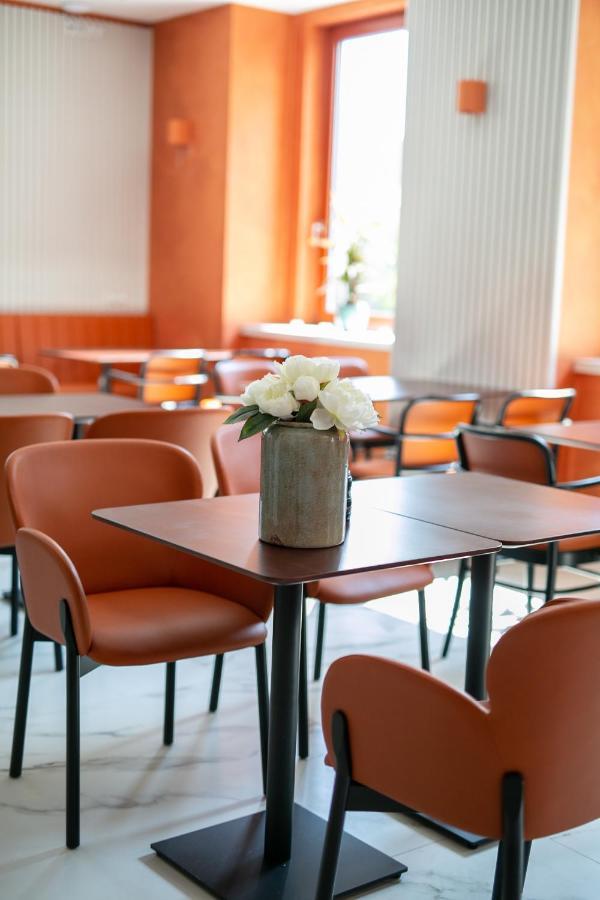 פודבראדי Hotel Central Park מראה חיצוני תמונה