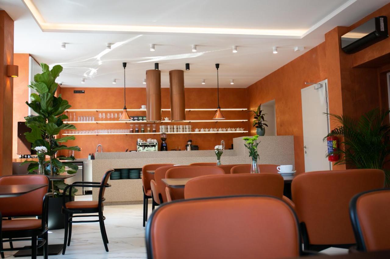 פודבראדי Hotel Central Park מראה חיצוני תמונה