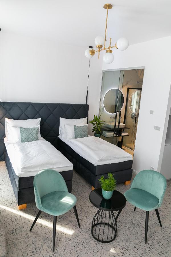 פודבראדי Hotel Central Park מראה חיצוני תמונה